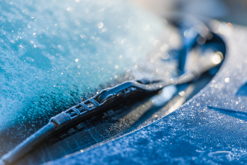 Windshield Repair in Winter: What You Need to Know 