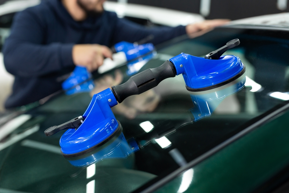 windshield replacement tools